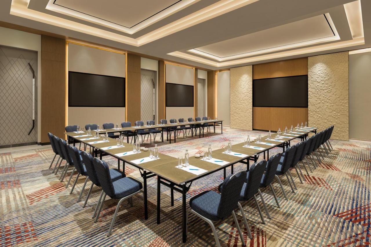 Fairfield By Marriott Mumbai International Airport Hotel Екстериор снимка